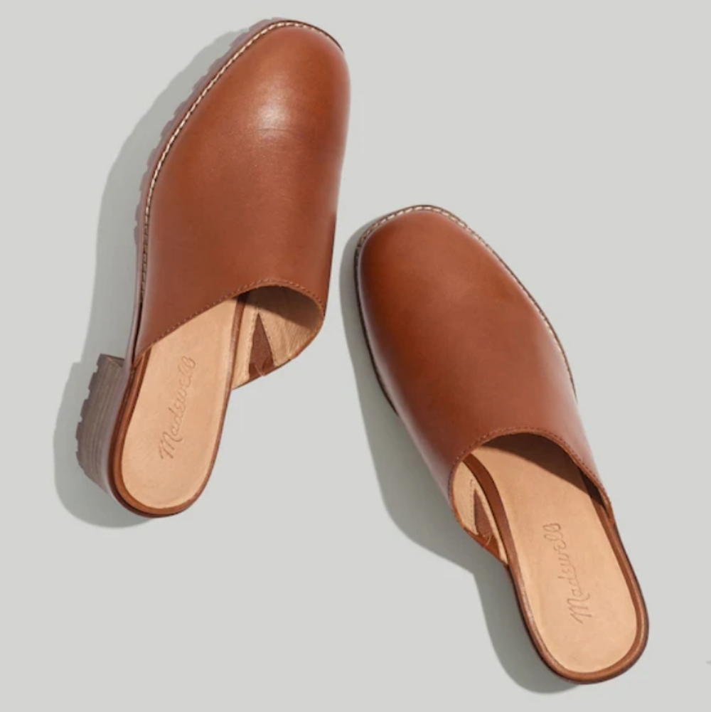 The Mindy Lugsole Mule in Leather